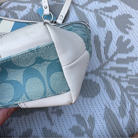 Coach Chelsea Heritage Monogram Tote - Picture 8 of 9